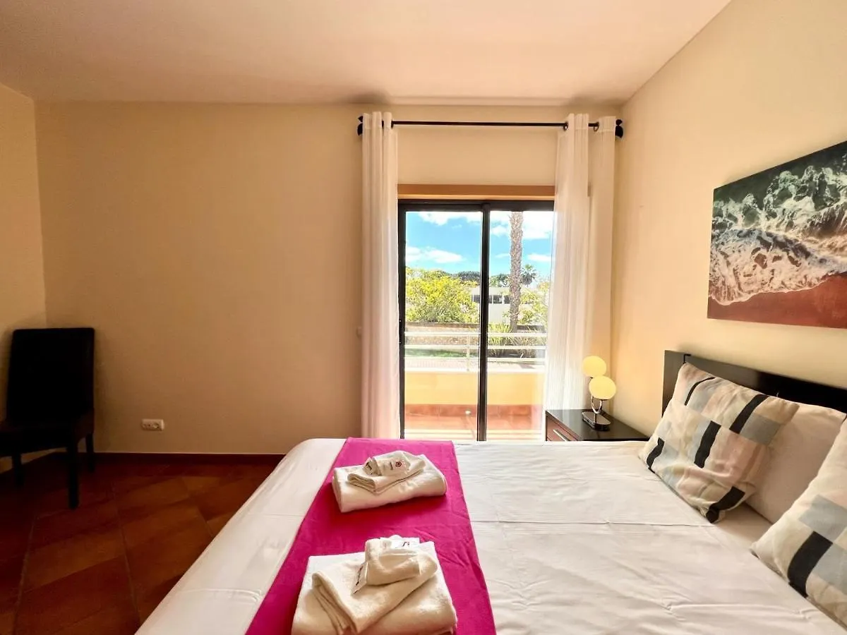 Albufeira Experience With Pool By Homing Apartment